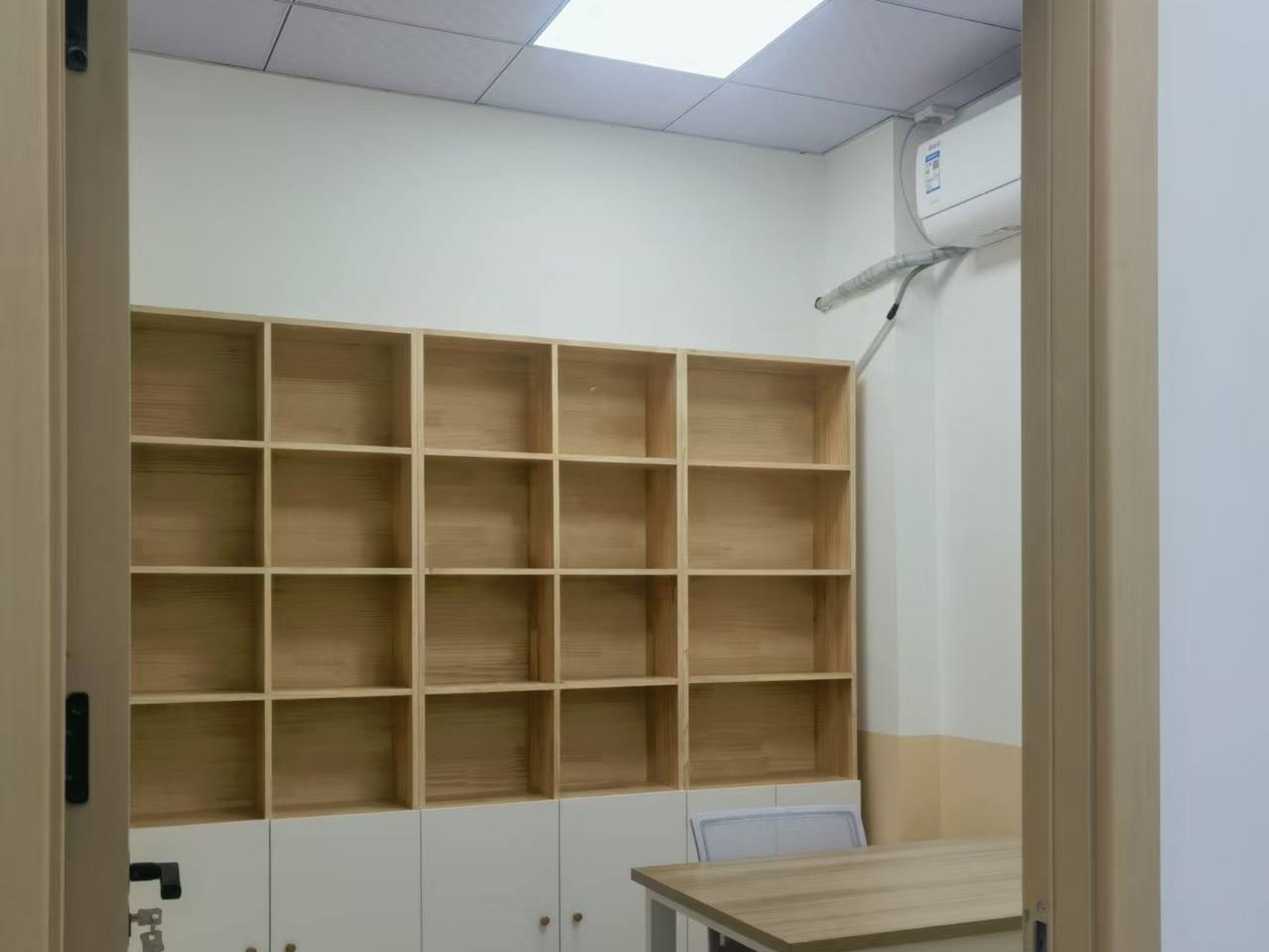赣康心灵驿站 · 安静阅读角 · 完工实景 3